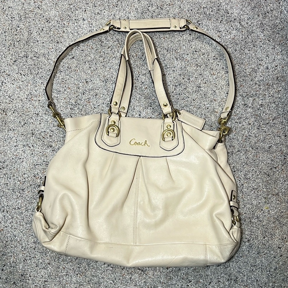 Coach Ashley Leather Satchel Bag F15513